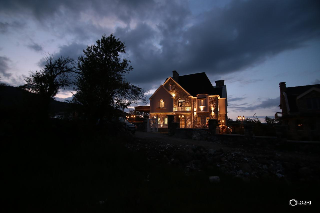 Hotel Restaurant Vila Ime Voskopoje Exterior photo